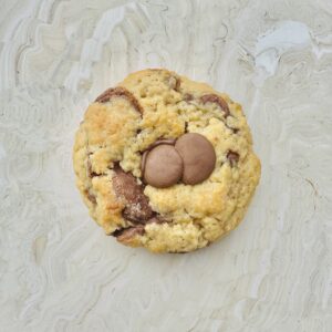 Chocolate Chip Cookie
